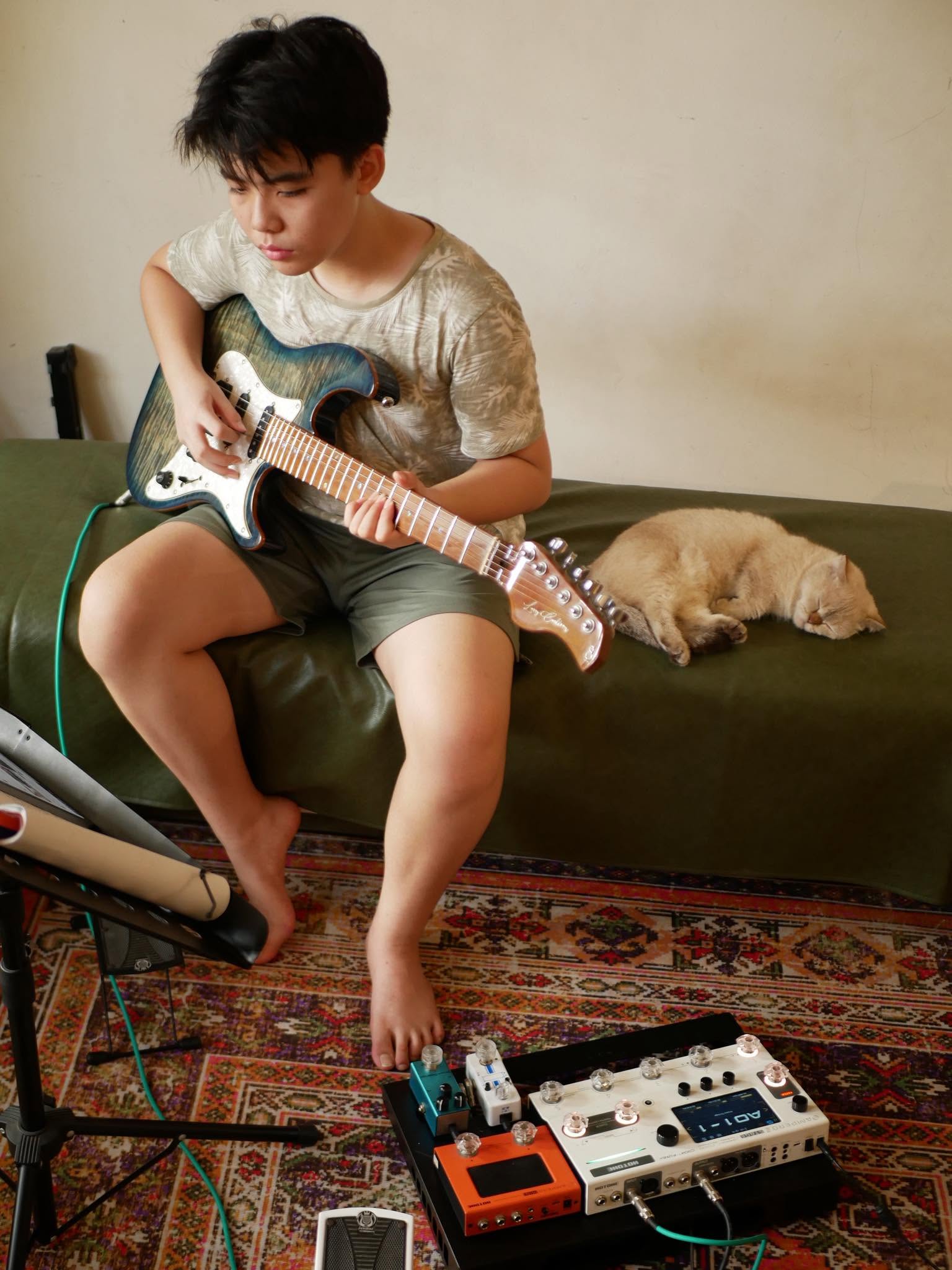 Khóa học Electric Guitar /2 Học Viên