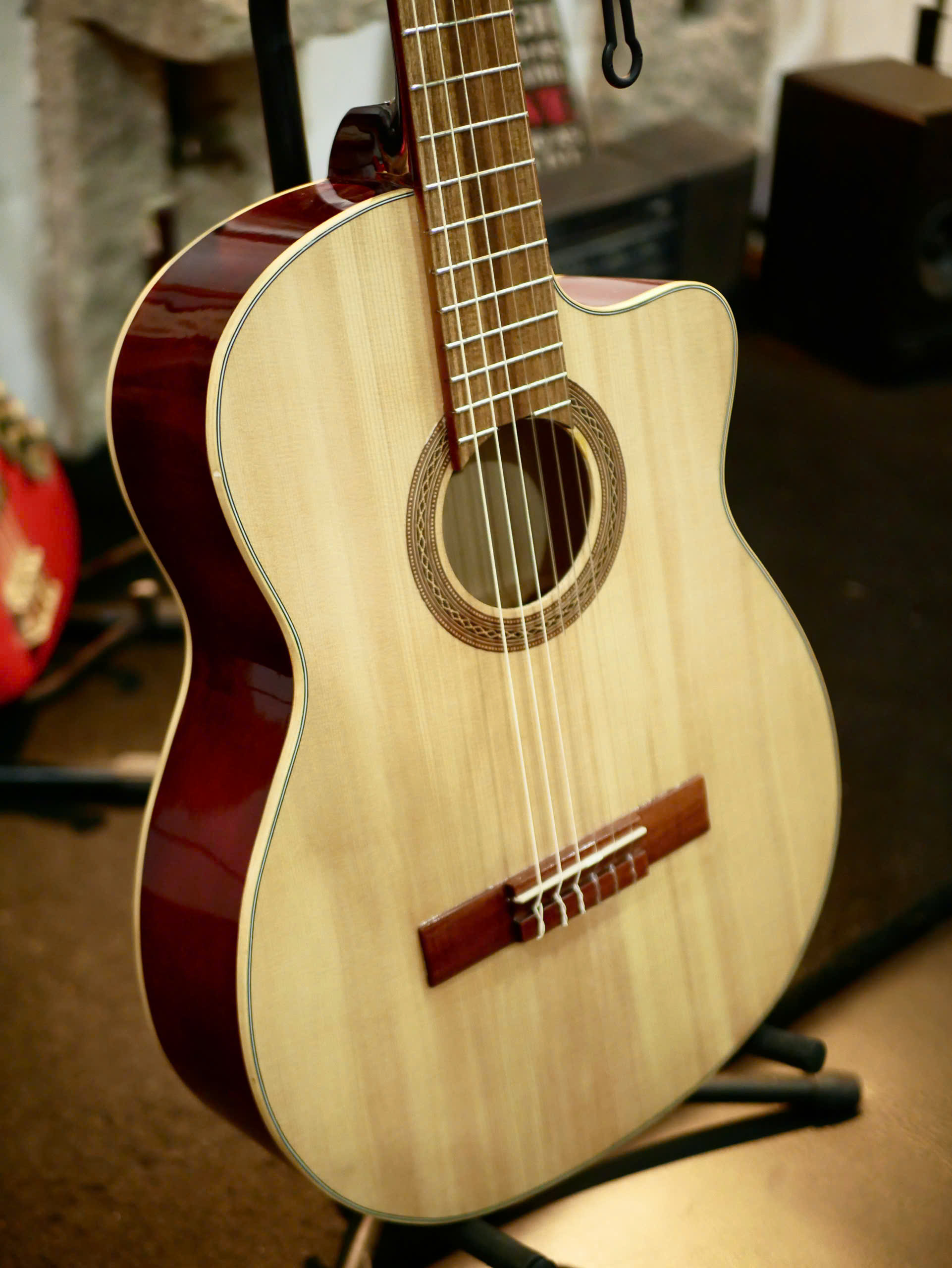 Guitar Classic CE