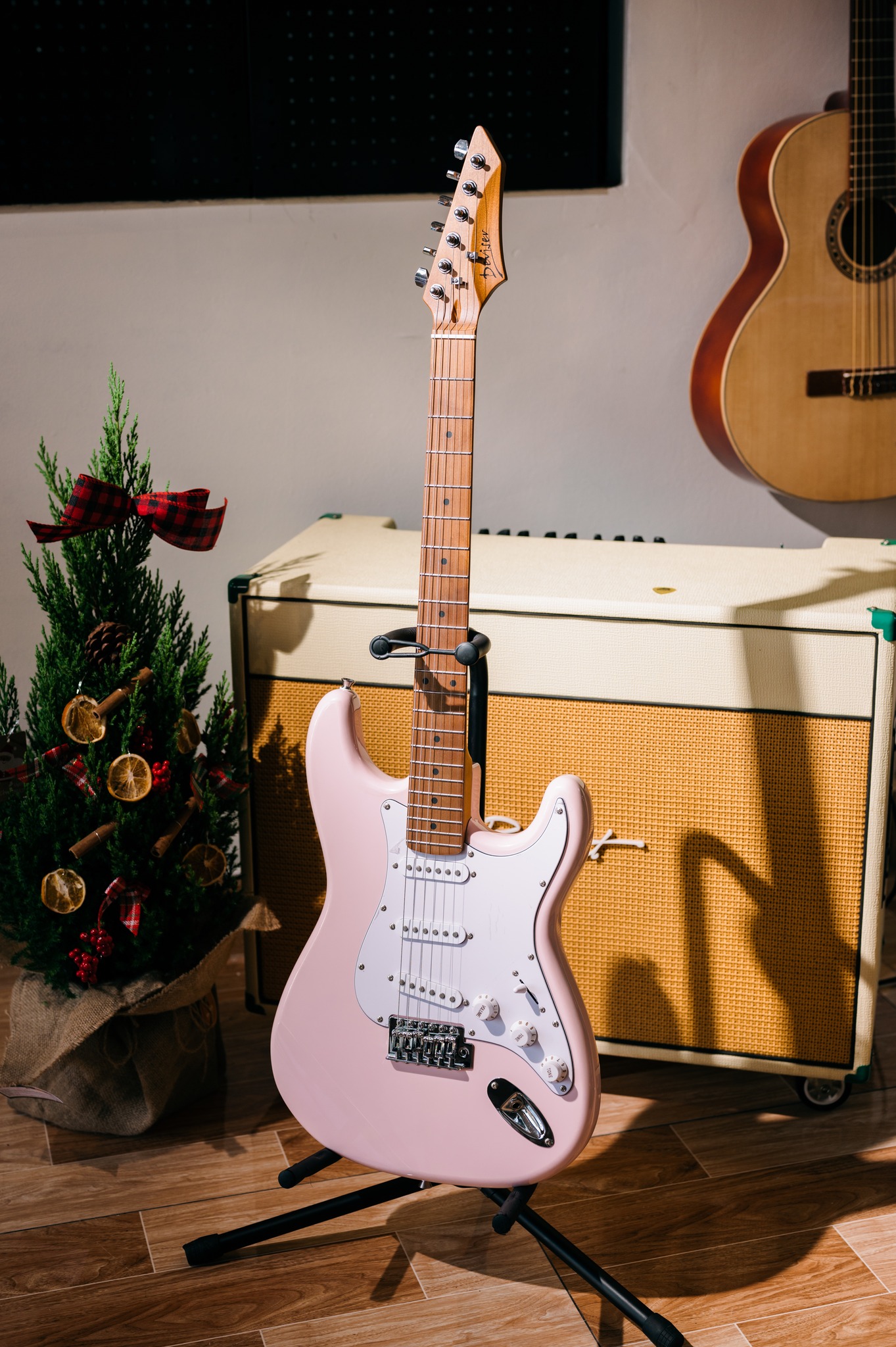 Deviser Electric Guitar
