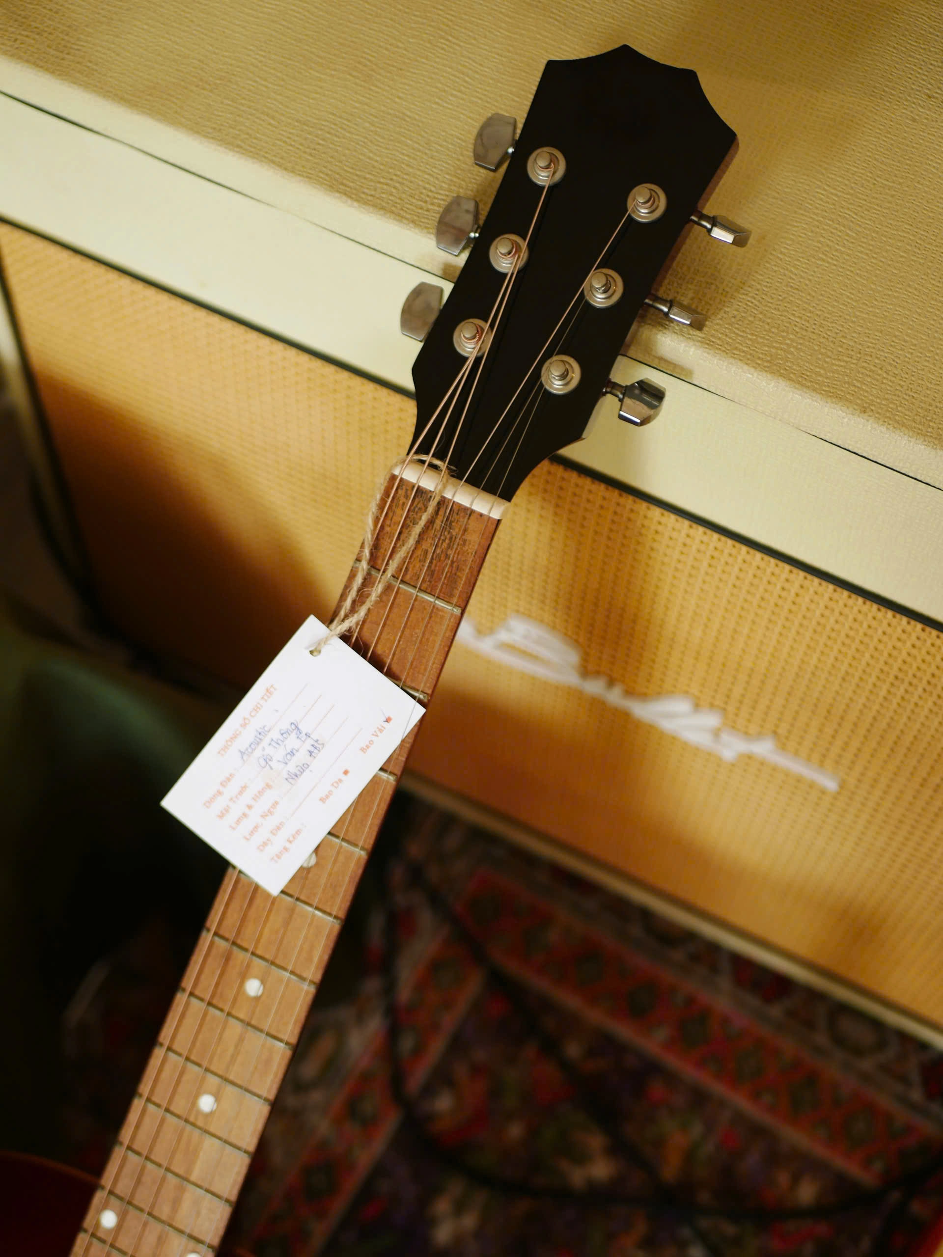 Guitar Acoustic AVE -Thanh Lý!!