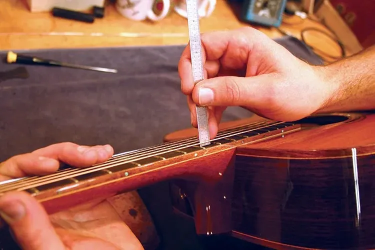 Vệ Sinh Bảo Dưỡng, Căn Chỉnh Guitar Acoustic/ Classic/ Electric